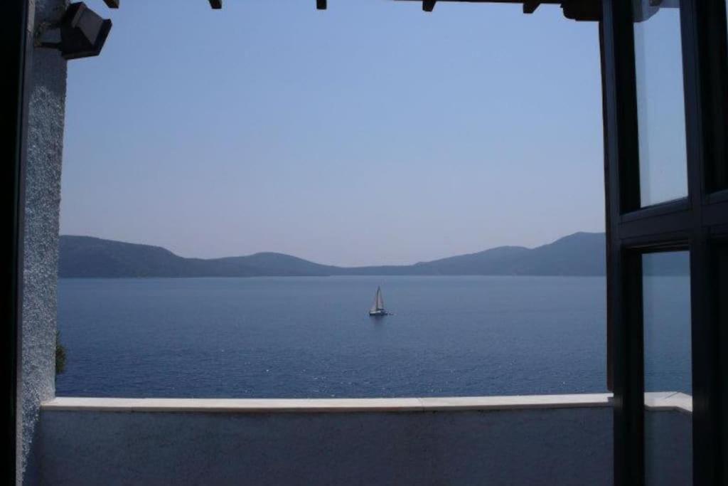 Villa With Breathtaking Views And Private Beach Agios Dimitrios  Buitenkant foto