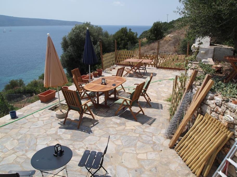 Villa With Breathtaking Views And Private Beach Agios Dimitrios  Buitenkant foto