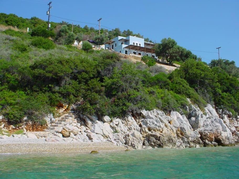 Villa With Breathtaking Views And Private Beach Agios Dimitrios  Buitenkant foto